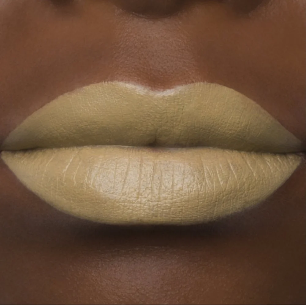 Jeffree Star Velvet Trap Lipstick in shade Unphazed, Earthy Nude, New In Box
